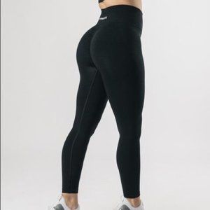 Alphalete Amplify Leggings - Black